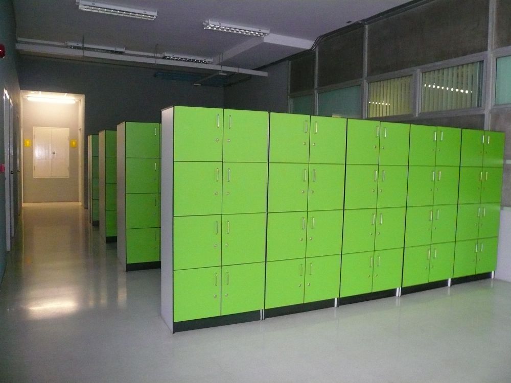 学校储物柜